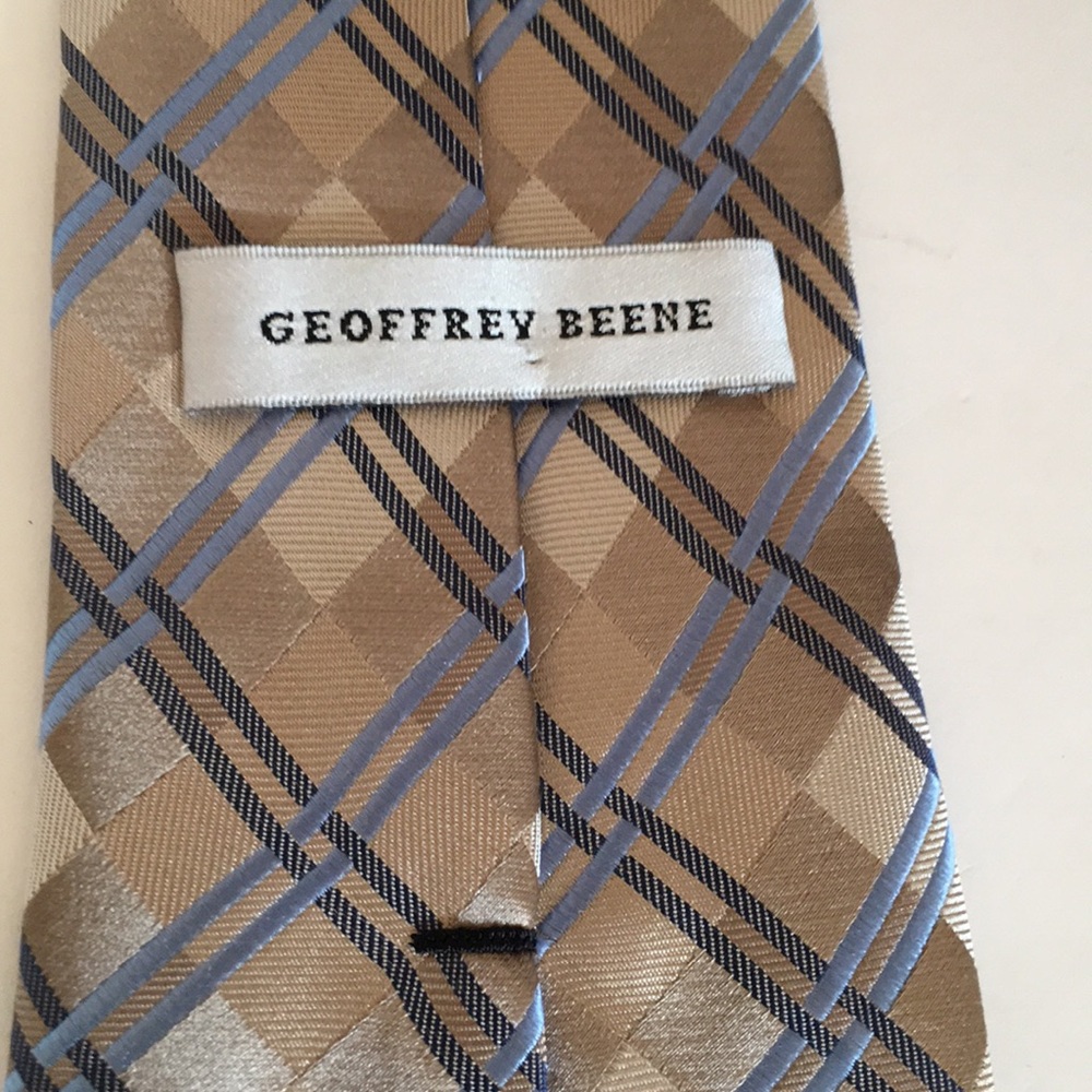 GEOFFREY BEENE ⚡️“buy 1 get 1” flash sale⚡️ - Picture 2 of 5